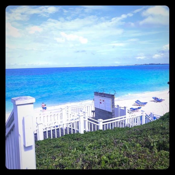 Meet your Posher, Teresa - Picture 1 of 3